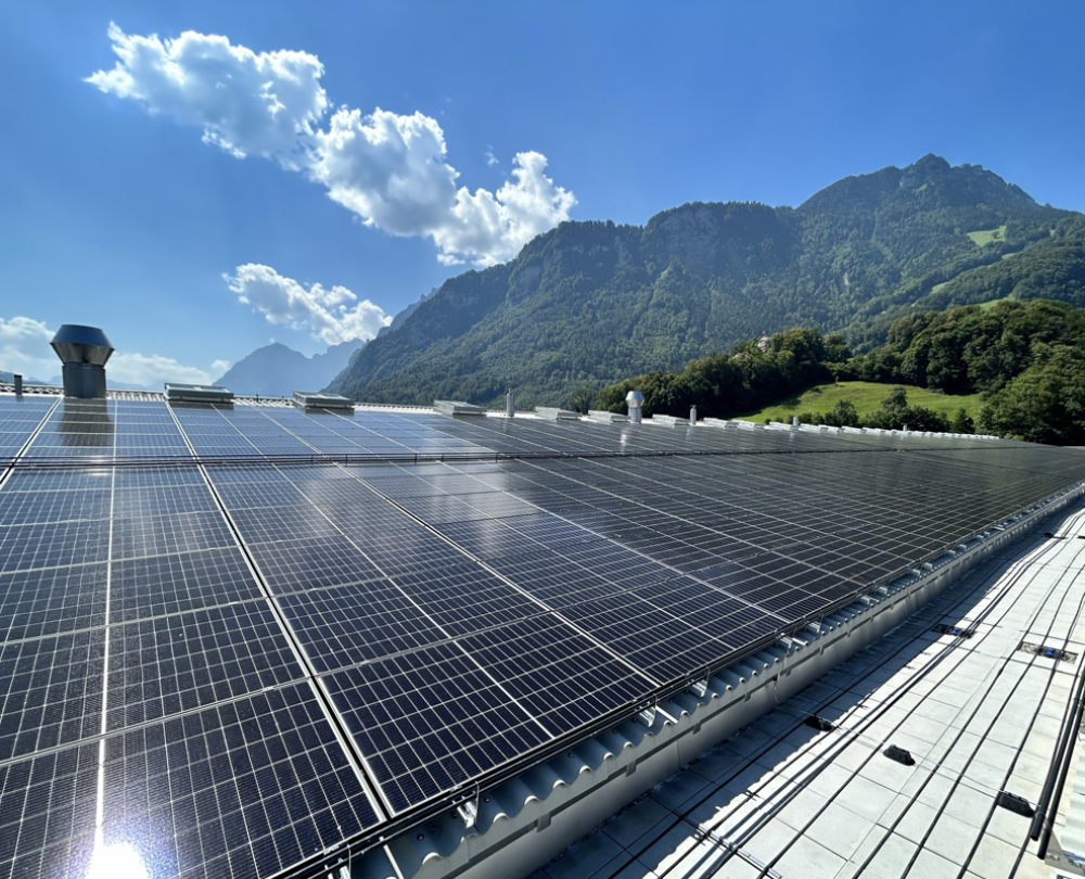 Swisspearl Schweiz AG - Contracting photovoltaïque